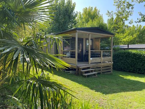 Flower Camping  Le Tiradou - Camping Dordogne
