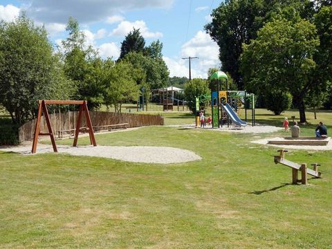 Camping Les Gorges Du Chambon - Ciela Village - Charente