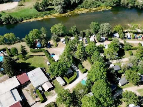 Flower Camping les 3 Ours - Jura - Afbeelding N°0
