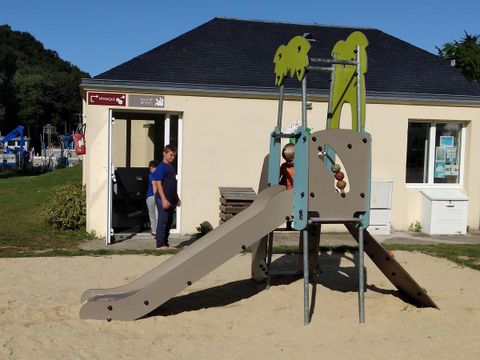 Camping Mirabel Les 4 Vaulx - Côtes-d'Armor