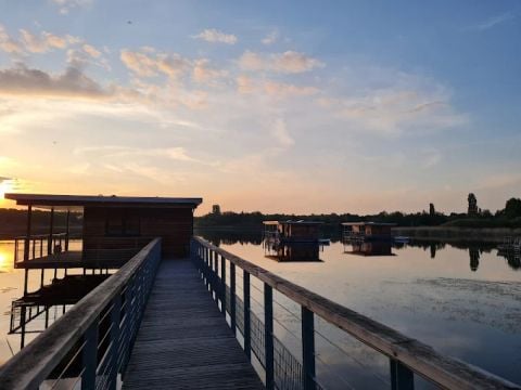 Camping La Tour Du Stock - Moselle