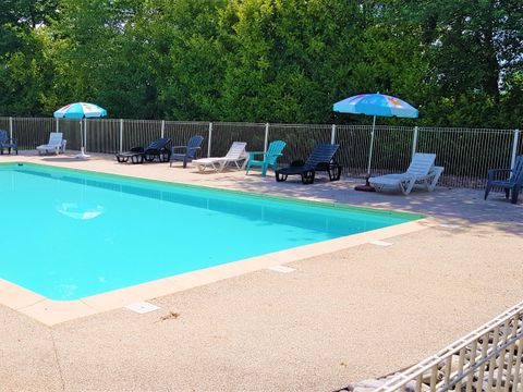Camping les Rives du Lac Cantalès - Camping Cantal