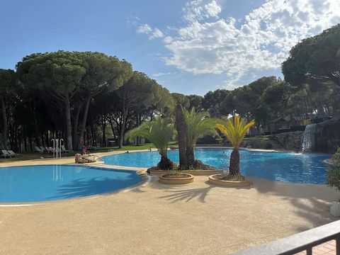 WeCamp Cala Montgo - Camping Girona