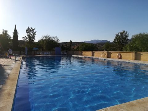 Camping Presa Vinuela - Camping Málaga