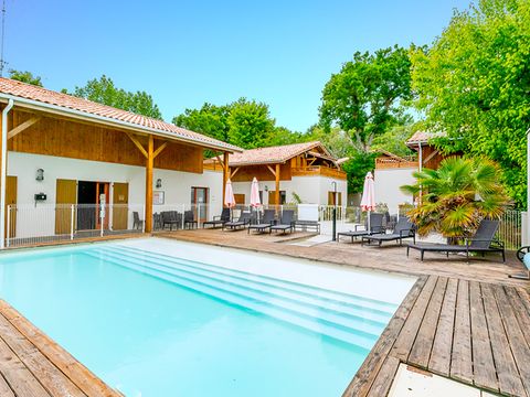 Résidence Les Rives du Lac - Camping Gironde