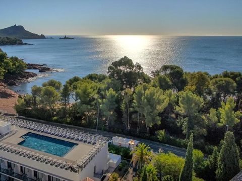 SOWELL RESIDENCES Les Chênes Verts - Camping Var