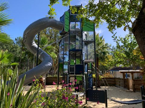 product_property.services