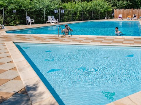 Camping Paradis  La Promenade - Camping Maine-et-Loire - Afbeelding N°2