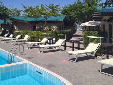 Heliopolis Camping & Village - Camping Teramo