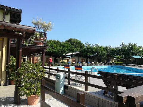 Heliopolis Camping & Village - Camping Teramo