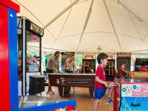 Tour Opérateur et particuliers sur camping La Carabasse - Fun Pass non inclus  - Camping Hérault