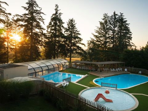 Camping Sunelia - Le Sequoia - Lot
