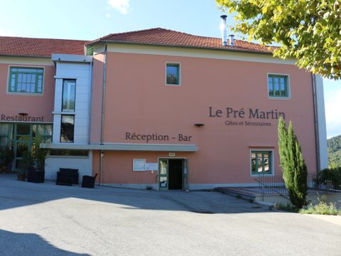Le Pré Martin, village de Chalets - Camping Alpes-de-Haute-Provence