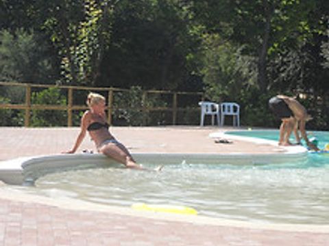 Camping Paradiso - Camping Pesaro-Urbino