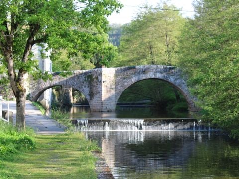 Camping Vert Lavande - Aveyron