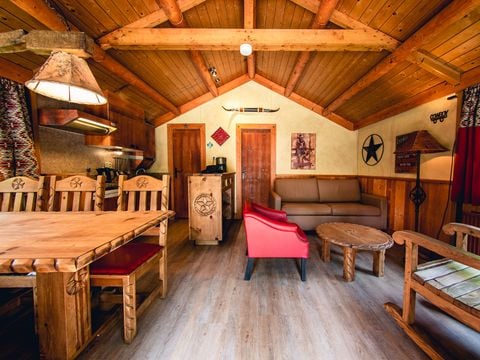 Attractie- & Vakantiepark Slagharen - Camping Hardenberg