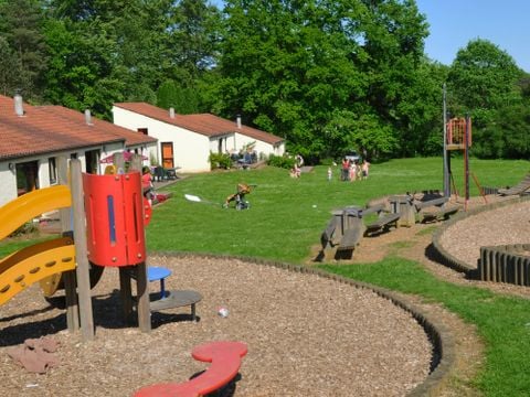 Bungalowpark Vallée de Rabais - Camping Belgisch-Luxemburg - Afbeelding N°2