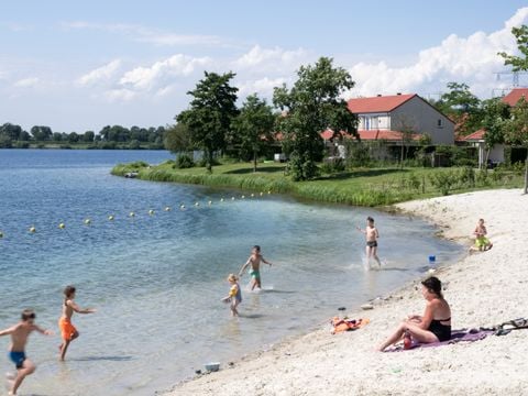 Resort Boschmolenplas - Camping Maasgouw - Afbeelding N°5