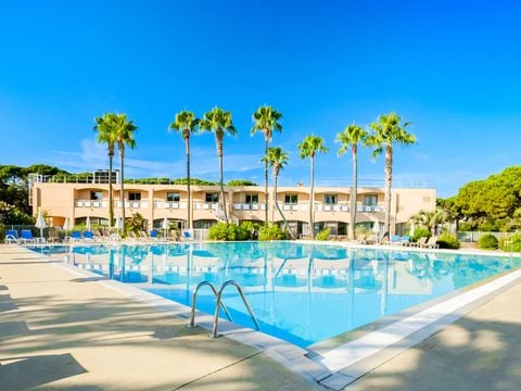 Pierre & Vacances Premium Residence Les Rives de Cannes - Mandelieu - Camping Alpes-Maritimes - Afbeelding N°0