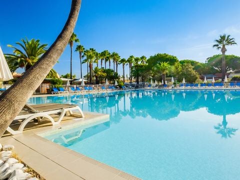 Pierre & Vacances Premium Residence Les Rives de Cannes - Mandelieu - Camping Alpes-Maritimes - Afbeelding N°3