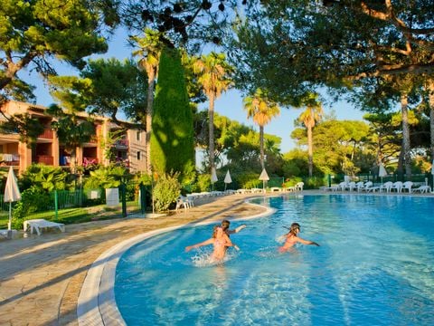 Pierre & Vacances Résidence La Pinède - Camping Var - Afbeelding N°0