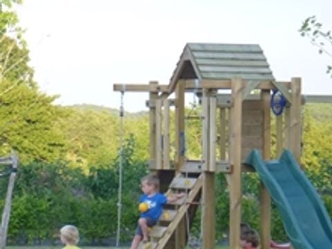 Camping Place de la Famille - Dordogne