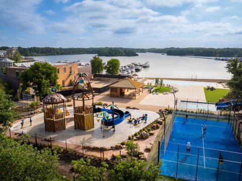 Landal Marina Resort Well - Camping Bergen - Afbeelding N°0