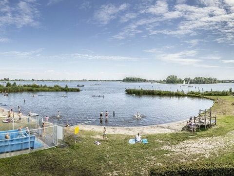Houseboats Heeg - Camping Súdwest-Fryslân - Afbeelding N°3