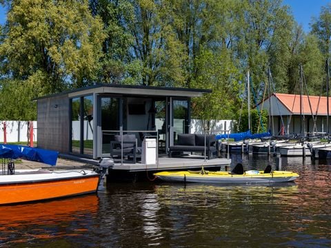 Houseboats Heeg - Camping Súdwest-Fryslân - Afbeelding N°0
