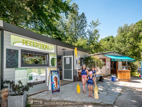 Camping Le Site de Castelbouc - Camping Lozère