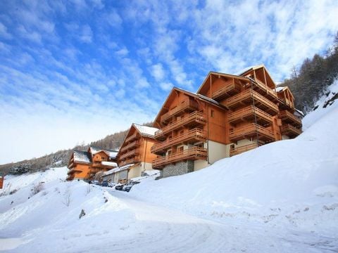 Le Hameau et les Chalets de la Vallee d'Or - Camping Savoie - Afbeelding N°2