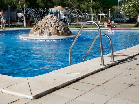 Kampaoh Benajarafe - Camping Málaga