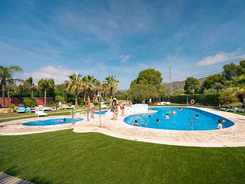 Kampaoh L'Almadrava - Camping Tarragona