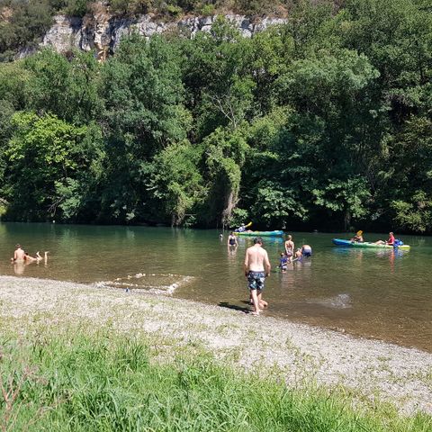 Camping Les Bords de Cèze - Camping Gard - Afbeelding N°2