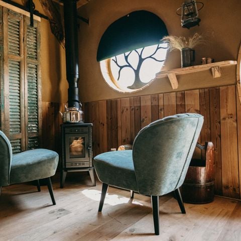 UNIEKE ACCOMMODATIE 6 personen - Tiny house Hobbit met hottub