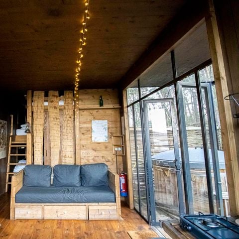 UNIEKE ACCOMMODATIE 5 personen - Tiny house Watercabin met hottub