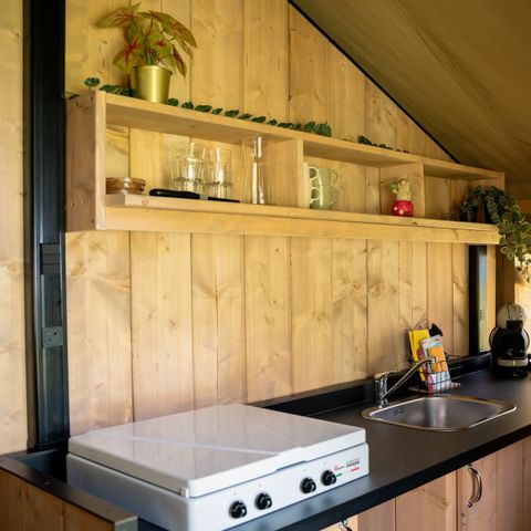 Safaritent 4 personen - Forest Lodge incl. sanitair