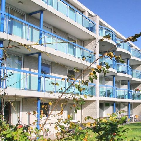 APPARTEMENT 2 personen - Badhotel 327