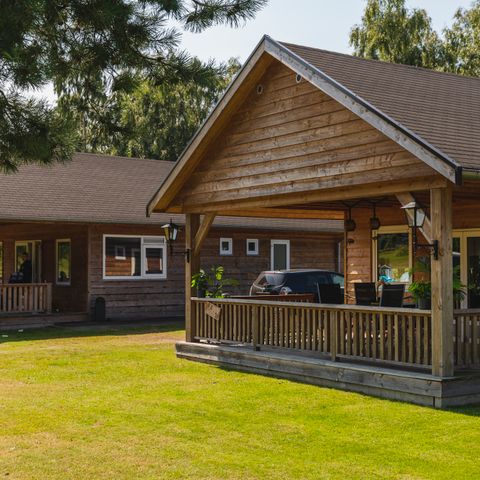 Lodge 6 personen - Lodge Berg & Dal met Hottub
