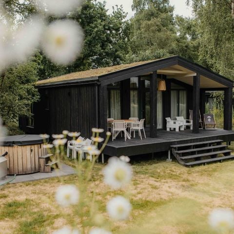 Lodge 5 personen - Hills met Hottub