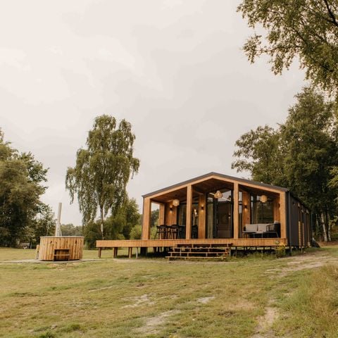 Lodge 5 personen - Panorama Lake House Scandi met hottub