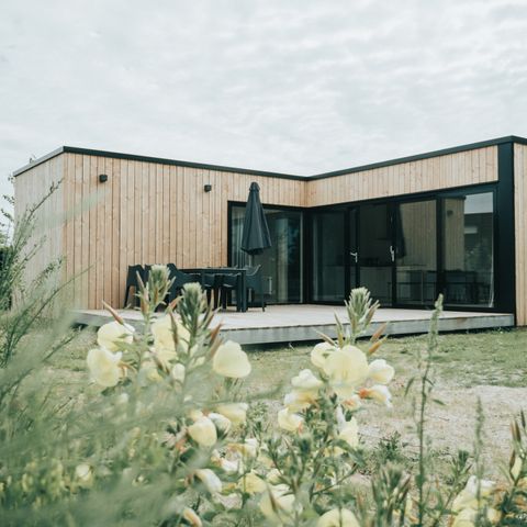 UNIEKE ACCOMMODATIE 4 personen - Tiny house Huus van Hanse C8