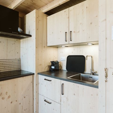 UNIEKE ACCOMMODATIE 4 personen - Tiny house Klaproos C26