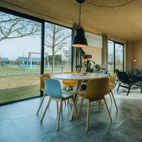UNIEKE ACCOMMODATIE 6 personen - Tiny house Duunroos C3