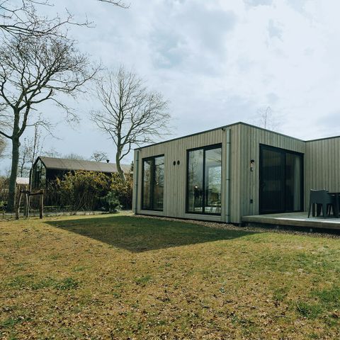 UNIEKE ACCOMMODATIE 6 personen - Tiny house Duunroos C3