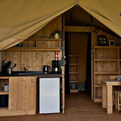 Safaritent 4 personen - incl. sanitair