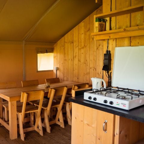 Safaritent 6 personen - incl. sanitair