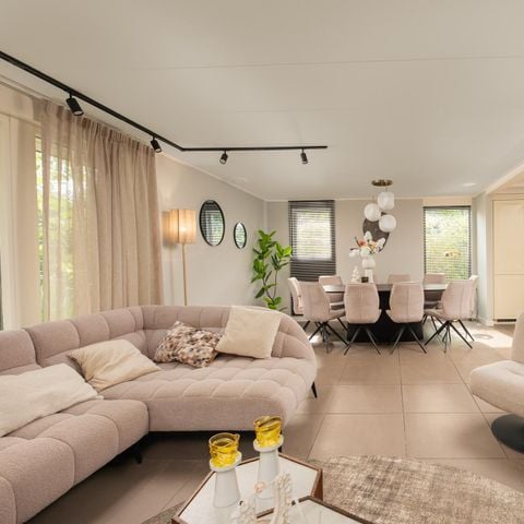 VAKANTIEHUIS 12 personen - Villa  met Hottub