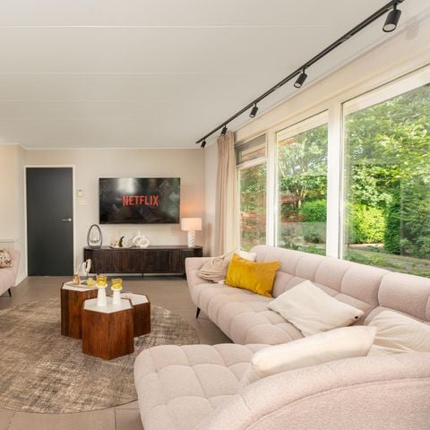 VAKANTIEHUIS 12 personen - Villa  met Hottub