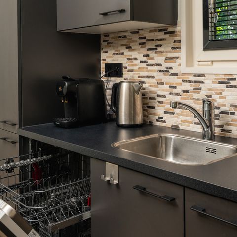 Chalet 4 personen - Loevestein met Hottub